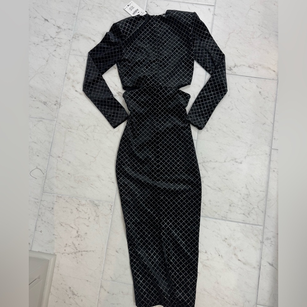 NEW ZARA BLACK SHIMMERY VELVET LONG DRESS SIZE SMALL MIDI LENGTH Style 0387/157 - Picture 4 of 6